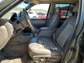 2004 Ford Explorer Eddie Bauer with VIN 1FMDU74W94UC01841, listed as a Copart auction lot 52153275 with 180,730 mi miles and Salvage title. Bid and sale history available at DreamBid. Image 7.