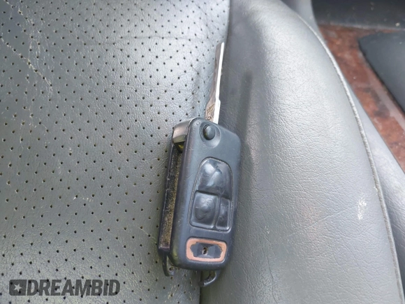 1999 Mercedes-Benz M 320/430/500 с VIN 4JGAB54E6XA143097, выставлен на аукционе IAAI как лот 42005462 с пробегом 194 260 миль миль и . История ставок и продаж доступна на DreamBid. Изображение 11.