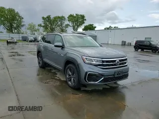 2021 Volkswagen Atlas SE with VIN 1V2RR2CA6MC578698, listed as a Copart auction lot 51353425 with 63,574 mi miles and Salvage title. Bid and sale history available at DreamBid. Image 12.