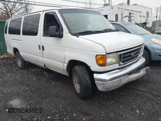 2003 Ford Econoline Passenger XL with VIN 1FBSS31L13HA69576, listed as a IAAI auction lot 41818210 with 240,315 mi miles and . Bid and sale history available at DreamBid. Image 6.