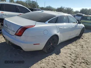 2016 Jaguar XJ Portfolio with VIN SAJWA2G72G8W00103, listed as a Copart auction lot 81347664 with 45,917 mi miles and Salvage title. Bid and sale history available at DreamBid. Image 3.