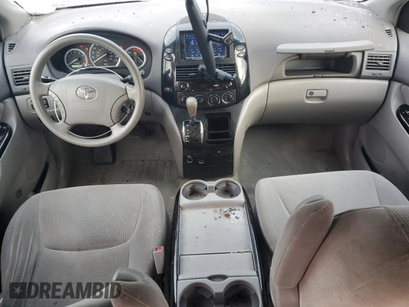 2004 Toyota Sienna CE with VIN 5TDZA23CX4S149119, listed as a Copart auction lot 84685654 with 311,645 mi miles and Salvage Title. Bid and sale history available at carsss.com. Image 8.