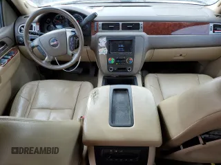2011 GMC Yukon XL SLE with VIN 1GKS1HE07BR248472, listed as a Copart auction lot 87913435 with 271,526 mi miles and Salvage Title. Bid and sale history available at carsss.com. Image 8.