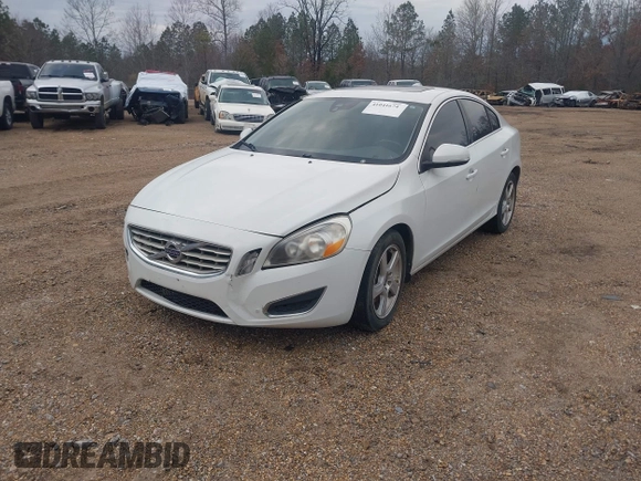 2012 Volvo S60 T5 с VIN YV1622FS6C2133602, выставлен на аукционе IAAI как лот 41041674 с пробегом 189 681 миль миль и . История ставок и продаж доступна на DreamBid. Изображение 2.