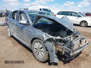 2019 Volkswagen Jetta S z VIN 3VWC57BU5KM231402, wystawiony jako IAAI lot #42400759 z przebiegiem 123 316 mil mil oraz . Historia ofert i sprzedaży dostępna na DreamBid. Obrazek 1.