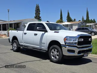 2022 Ram 2500 Big Horn with VIN 3C6UR5DJ3NG313061, listed as a Copart auction lot 64436165 with 32,580 mi miles and Clean title. Bid and sale history available at DreamBid. Image 1.