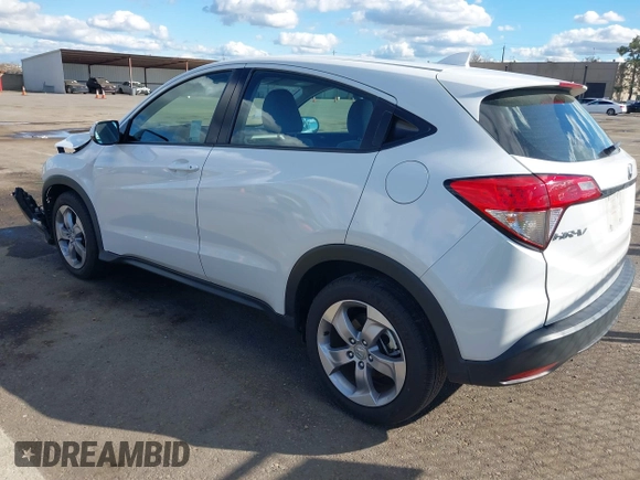 2021 Honda HR-V LX with VIN 3CZRU5H39MM728355, listed as a IAAI auction lot 41723205 with 37,017 mi miles. Bid and sale history available at carsss.com. Image 3.