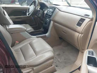 2008 Honda Pilot EX-L with VIN 5FNYF28518B022146, listed as a IAAI auction lot 42167326 with 201,324 mi miles and . Bid and sale history available at DreamBid. Image 5.