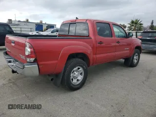 2015 Toyota Tacoma PreRunner z VIN 3TMJU4GN5FM183242, wystawiony jako Copart lot #46185705 z przebiegiem 71 932 mil mil oraz Szkoda całkowita • Salvage title. Historia ofert i sprzedaży dostępna na DreamBid. Obrazek 3.