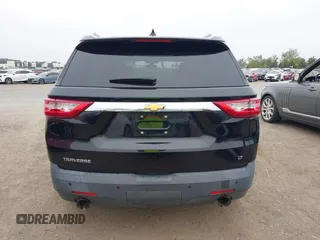 2018 Chevrolet Traverse LT Cloth z VIN 1GNERGKW4JJ127889, wystawiony jako IAAI lot #42368681 z przebiegiem 65 438 mil mil oraz . Historia ofert i sprzedaży dostępna na DreamBid. Obrazek 16.