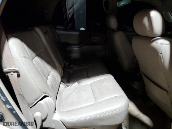 2005 Toyota Sequoia SR5 with VIN 5TDBT44A75S234635, listed as a Copart auction lot 85964714 with 231,024 mi miles and Clean Title. Bid and sale history available at carsss.com. Image 11.