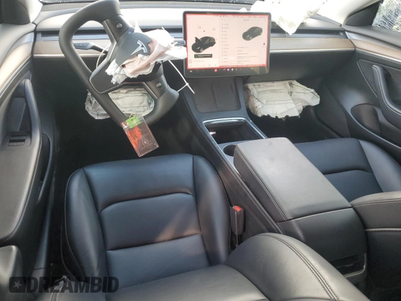 2022 Tesla Model 3 with VIN 5YJ3E1EA2NF124334, listed as a Copart auction lot 45390715 with 25,861 mi miles and Salvage Title. Bid and sale history available at carsss.com. Image 8.