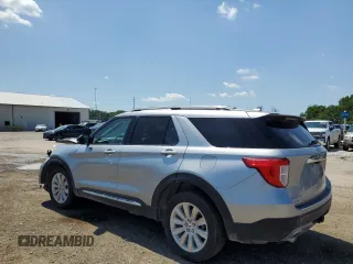 2020 Ford Explorer Limited z VIN 1FMSK8FH3LGA00838, wystawiony jako Copart lot #61629535 z przebiegiem 126 042 mil mil oraz Szkoda całkowita • Salvage title. Historia ofert i sprzedaży dostępna na DreamBid. Obrazek 2.