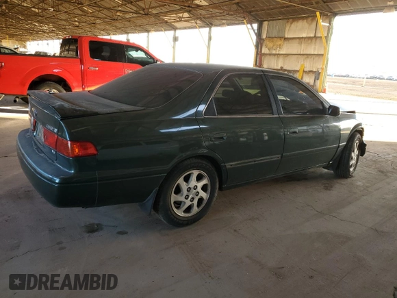 2001 Toyota Camry LE z VIN JT2BF22K510303027, wystawiony jako Copart lot #85090174 z przebiegiem 253 038 mil mil oraz Szkoda całkowita • Salvage title. Historia ofert i sprzedaży dostępna na DreamBid. Obrazek 3.