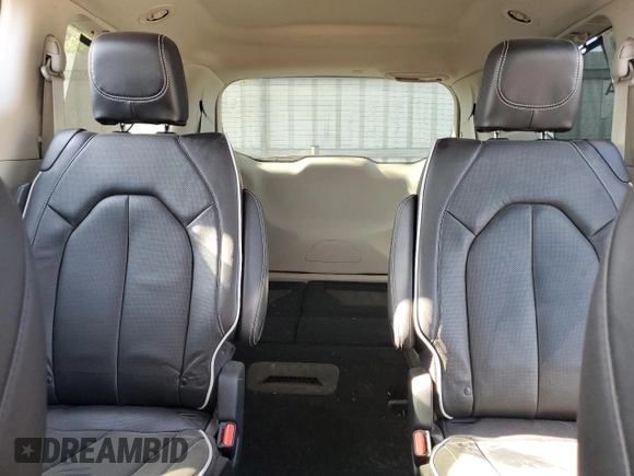 2022 Chrysler Pacifica Limited with VIN 2C4RC1GGXNR215860, listed as a Copart auction lot 52531315 with 12,831 mi miles and Salvage title. Bid and sale history available at DreamBid. Image 10.