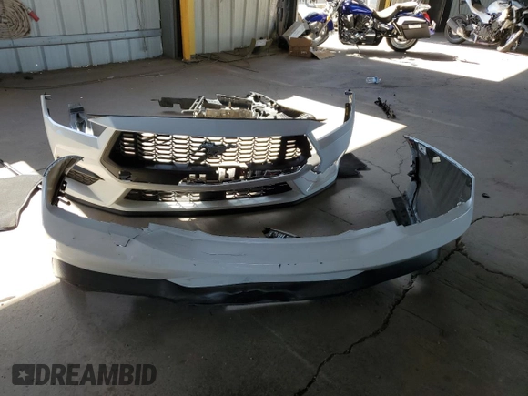 2024 Ford Mustang EcoBoost с VIN 1FA6P8TH0R5109893, выставлен на аукционе Copart как лот 61587155 с пробегом 15 479 миль миль и Списание • Salvage title. История ставок и продаж доступна на DreamBid. Изображение 12.