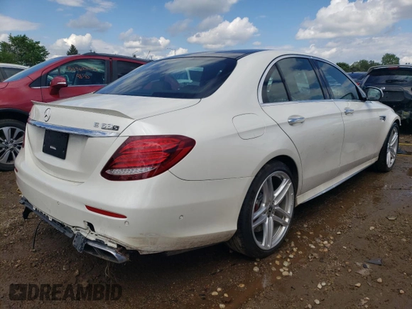 2019 Mercedes-Benz E 63 S AMG with VIN WDDZF8KB8KA517424, listed as a Copart auction lot 52583654 with 32,397 mi miles and . Bid and sale history available at DreamBid. Image 3.