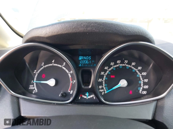 2018 Ford Fiesta SE with VIN 3FADP4BJ2JM101720, listed as a IAAI auction lot 42135936 with 122,061 mi miles. Bid and sale history available at carsss.com. Image 7.