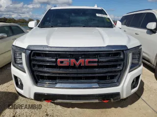 2024 GMC Yukon XL AT4 with VIN 1GKS2HKD8RR264758, listed as a Copart auction lot 77107514 with Not Provided miles and Salvage Title. Bid and sale history available at carsss.com. Image 5.