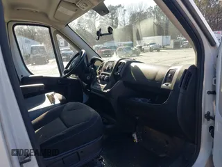2014 Ram ProMaster Cargo with VIN 3C6TRVCG1EE129427, listed as a IAAI auction lot 41488438 with 211,886 mi miles. Bid and sale history available at carsss.com. Image 5.