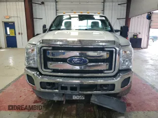 2015 Ford F-250 XLT with VIN 1FTBF2B61FEC95853, listed as a Copart auction lot 51534865 with 177,933 mi miles and Clean title. Bid and sale history available at DreamBid. Image 5.