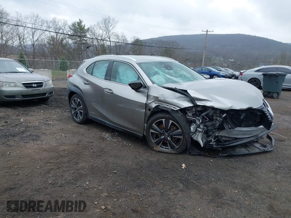 2019 Lexus UX 250h z VIN JTHU9JBH9K2008345, wystawiony jako IAAI lot #42019642 z przebiegiem Nie podano mil oraz . Historia ofert i sprzedaży dostępna na DreamBid. Obrazek 1.