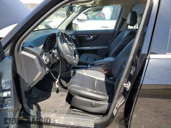 2015 Mercedes-Benz GLK with VIN WDCGG5HB1FG439148, listed as a Copart auction lot 52016935 with 185,660 mi miles and Salvage Title. Bid and sale history available at carsss.com. Image 7.