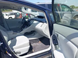 2015 Toyota Prius Four with VIN JTDKN3DU9F0470142, listed as a IAAI auction lot 41965341 with 51,807 mi miles. Bid and sale history available at carsss.com. Image 5.