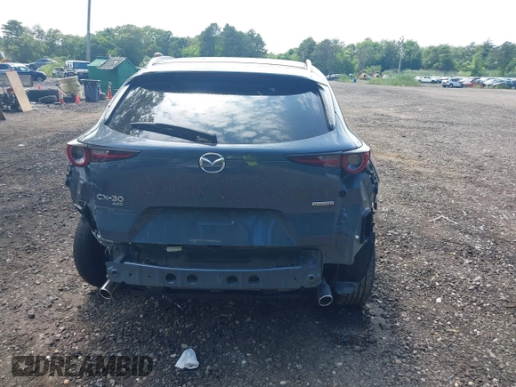 2023 Mazda CX-30 S Preferred z VIN 3MVDMBCM4PM558181, wystawiony jako IAAI lot #42589333 z przebiegiem 12 384 mil mil oraz . Historia ofert i sprzedaży dostępna na DreamBid. Obrazek 16.