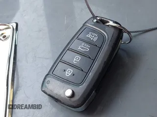2021 Hyundai Accent SE z VIN 3KPC24A66ME130508, wystawiony jako IAAI lot #42269208 z przebiegiem 84 687 mil mil oraz . Historia ofert i sprzedaży dostępna na DreamBid. Obrazek 11.