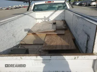 2005 GMC Sierra 1500 with VIN 1GDHC24U65E138733, listed as a Copart auction lot 47315715 with 303,907 mi miles and Salvage Title. Bid and sale history available at DreamBid. Image 10.
