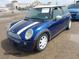 2004 MINI Hardtop with VIN WMWRC33474TJ60134, listed as a IAAI auction lot 42389410 with 183,452 mi miles and . Bid and sale history available at DreamBid. Image 2.