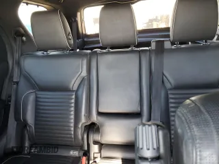 2017 Land Rover Discovery HSE Luxury z VIN SALRHBBV7HA047058, wystawiony jako Copart lot #88525635 z przebiegiem 111 989 mil mil oraz Szkoda całkowita • Salvage title. Historia ofert i sprzedaży dostępna na DreamBid. Obrazek 10.
