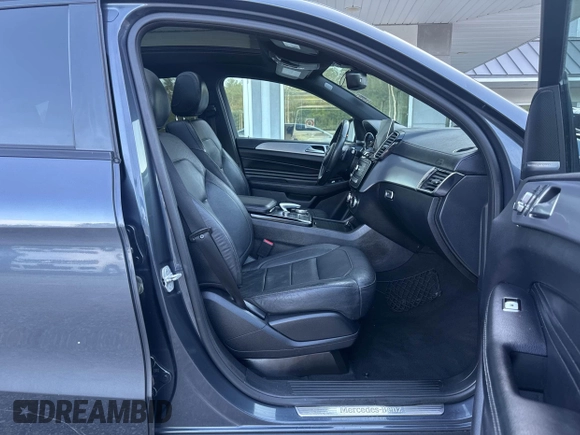2016 Mercedes-Benz GLE 450 AMG with VIN 4JGED6EB3GA025787, listed as a IAAI auction lot 42643270 with 71,066 mi miles and . Bid and sale history available at DreamBid. Image 5.