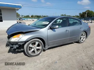 2008 Nissan Altima 3.5 SE with VIN 1N4BL21E78C210147, listed as a Copart auction lot 52485895 with 135,091 mi miles and Salvage Title. Bid and sale history available at carsss.com. Image 1.