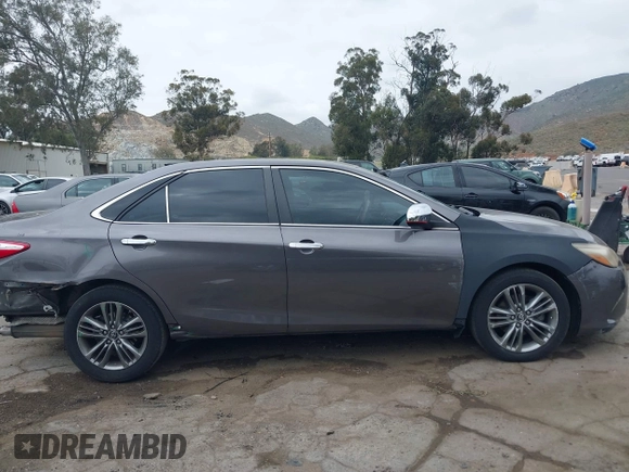 2017 Toyota Camry XLE with VIN 4T1BF1FKXHU389929, listed as a IAAI auction lot 42051551 with 98,285 mi miles. Bid and sale history available at carsss.com. Image 13.
