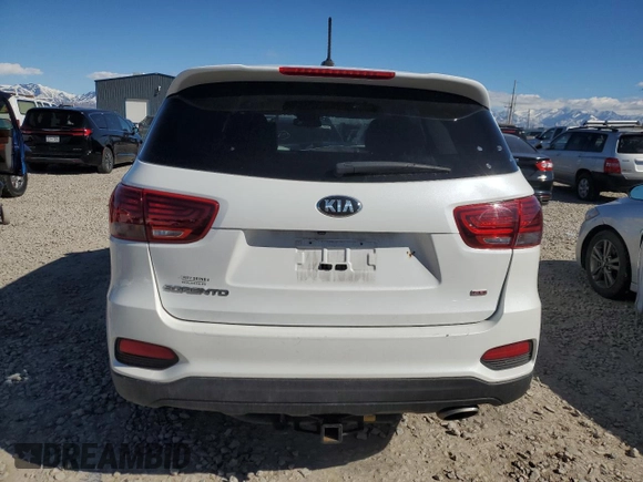 2020 Kia Sorento LX with VIN 5XYPGDA35LG652721, listed as a Copart auction lot 46290805 with 61,262 mi miles and Salvage Title. Bid and sale history available at carsss.com. Image 6.