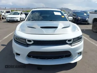 2015 Dodge Charger RT z VIN 2C3CDXCT4FH745861, wystawiony jako IAAI lot #42206349 z przebiegiem 136 061 mil mil oraz . Historia ofert i sprzedaży dostępna na DreamBid. Obrazek 12.