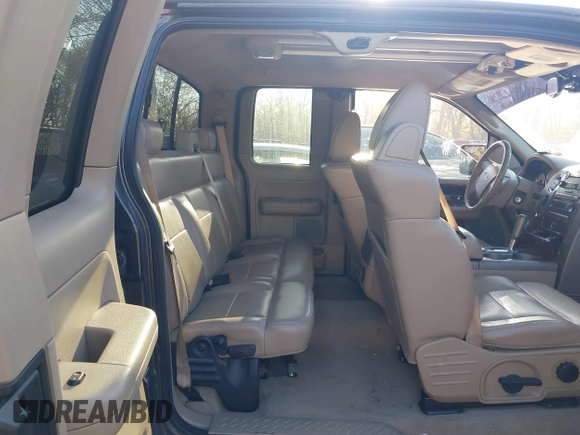 2005 Ford F-150 XLT with VIN 1FTPX14555NB72850, listed as a IAAI auction lot 41983657 with 229,268 mi miles. Bid and sale history available at carsss.com. Image 8.