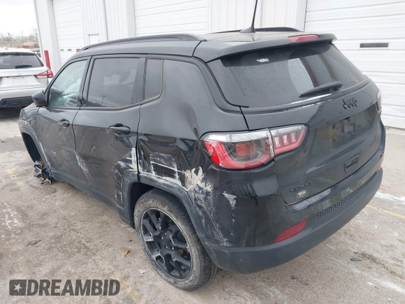 2023 Jeep Compass Latitude with VIN 3C4NJDBN8PT511049, listed as a IAAI auction lot 41258001 with 22,399 mi miles and . Bid and sale history available at DreamBid. Image 3.