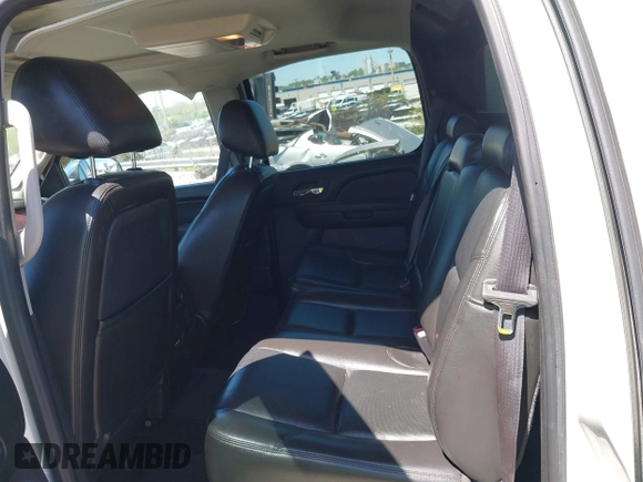 2011 Chevrolet Avalanche LTZ with VIN 3GNTKGE35BG349390, listed as a IAAI auction lot 42116974 with 173,817 mi miles and . Bid and sale history available at DreamBid. Image 8.