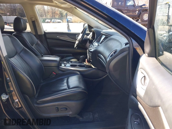 2020 Infiniti QX60 Luxe with VIN 5N1DL0MM5LC518335, listed as a IAAI auction lot 41599967 with 48,548 mi miles and . Bid and sale history available at DreamBid. Image 5.