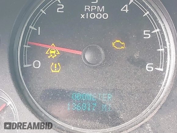 2007 Chevrolet Avalanche 3LT z VIN 3GNFK123X7G112836, wystawiony jako IAAI lot #41966619 z przebiegiem 136 017 mil mil oraz . Historia ofert i sprzedaży dostępna na DreamBid. Obrazek 7.