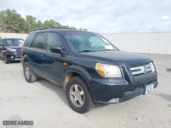 2006 Honda Pilot EX-L with VIN 5FNYF28576B030507, listed as a IAAI auction lot 41720898 with 201,518 mi miles. Bid and sale history available at carsss.com. Image 1.