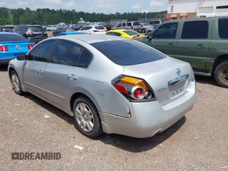 2011 Nissan Altima S with VIN 1N4AL2AP8BN470873, listed as a IAAI auction lot 42135060 with 171,894 mi miles and . Bid and sale history available at carsss.com. Image 6.