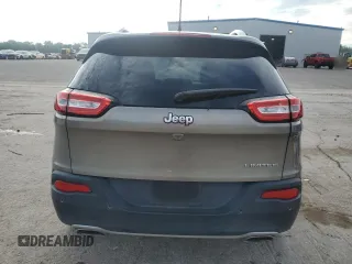 2016 Jeep Cherokee Limited z VIN 1C4PJLDS5GW234151, wystawiony jako Copart lot #59774905 z przebiegiem 141 298 mil mil oraz Szkoda całkowita • Salvage title. Historia ofert i sprzedaży dostępna na DreamBid. Obrazek 6.