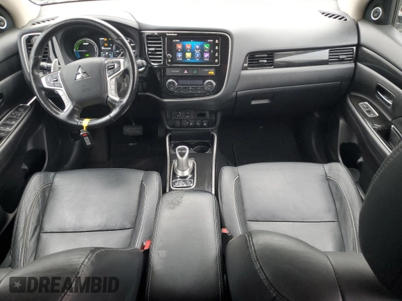 2018 Mitsubishi Outlander SEL with VIN JA4J24A53JZ030875, listed as a Copart auction lot 56703215 with 67,722 mi miles and Clean title. Bid and sale history available at DreamBid. Image 8.
