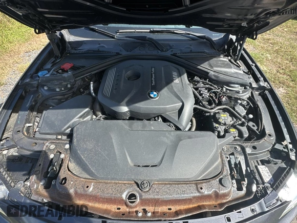2017 BMW 3 Series 330i xDrive with VIN WBA8K3C38HA022948, listed as a Copart auction lot 80992084 with 34,232 mi miles and Clean Title. Bid and sale history available at carsss.com. Image 7.