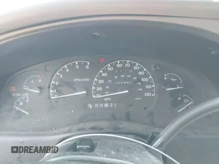 2001 Mercury Mountaineer z VIN 4M2ZU66P31UJ04943, wystawiony jako IAAI lot #42500919 z przebiegiem 222 991 mil mil oraz . Historia ofert i sprzedaży dostępna na DreamBid. Obrazek 7.