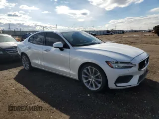 2020 Volvo S60 Momentum with VIN 7JRA22TK9LG065806, listed as a Copart auction lot 47631915 with 79,620 mi miles and Salvage Title. Bid and sale history available at carsss.com. Image 4.